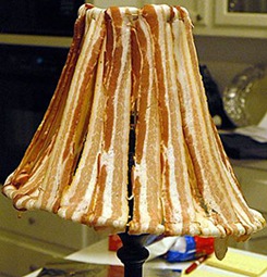 bacon_lamp